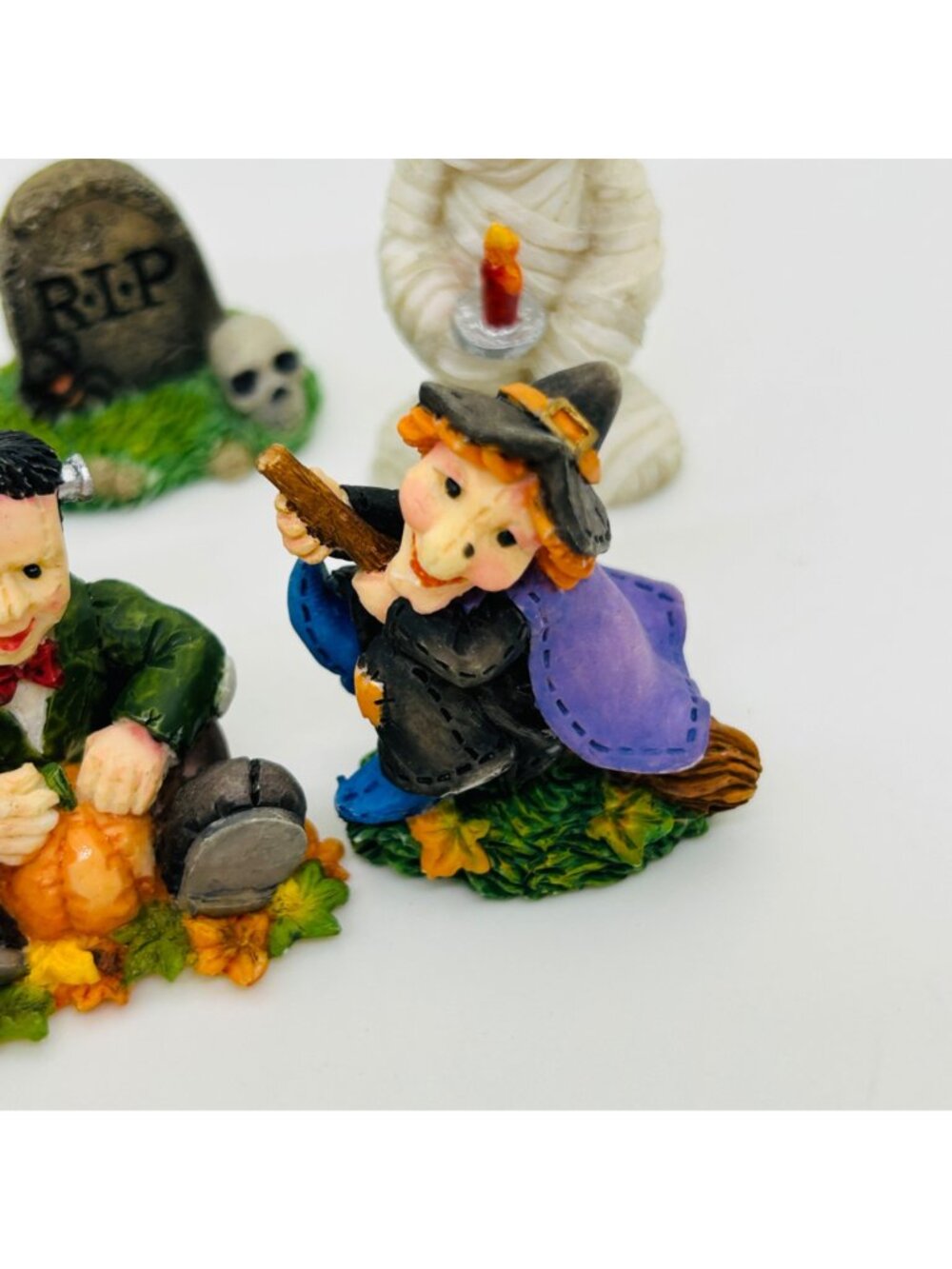 Vintage Enesco Miniature Halloween Figurine Witch Frankenstein Skeleton Mummy - Picture 3 of 16